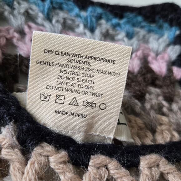 Proche Studio NEW Baby Alpaca Crochet Knit Sleeveless Tunic Sweater Top Large - Picture 7 of 8